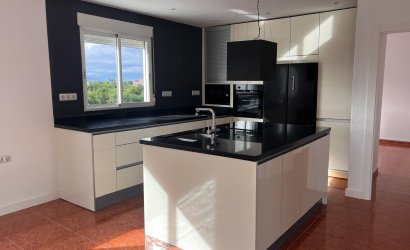 Herverkoop - Villa -
Dolores