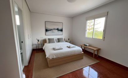 Herverkoop - Villa -
Dolores