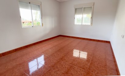 Herverkoop - Villa -
Dolores