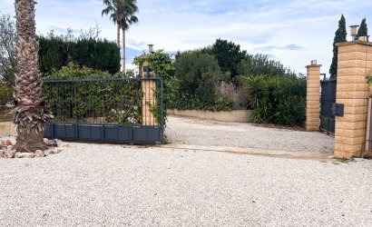 Herverkoop - Villa -
Dolores