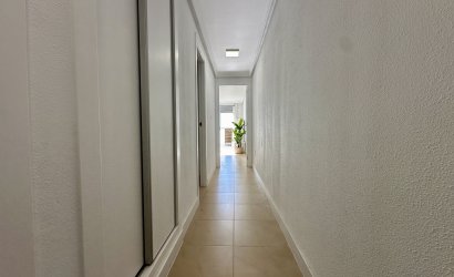Revente - Apartment -
Torrevieja