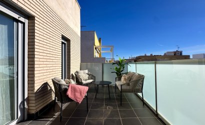 Revente - Apartment -
Torrevieja