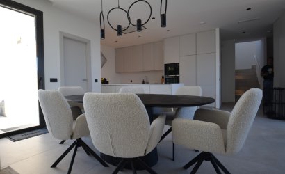 Herverkoop - Villa -
Orihuela - Las Colinas golf