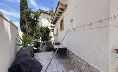 Herverkoop - Villa -
Orihuela - Costa Blanca