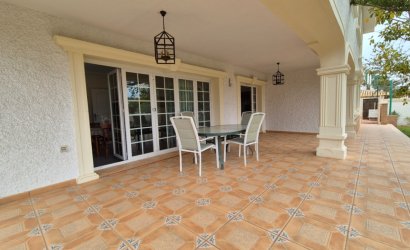 Herverkoop - Villa -
Orihuela - Costa Blanca