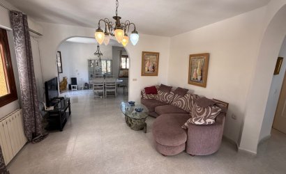 Herverkoop - Villa -
Orihuela - Costa Blanca