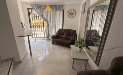 Herverkoop - Villa -
Orihuela - Costa Blanca