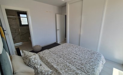 Resale - Villa -
Torrevieja - Costa Blanca