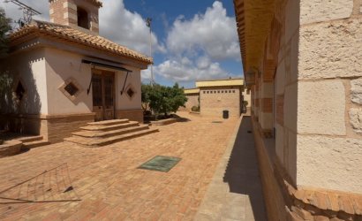 Herverkoop - Villa -
Cartagena - Costa Blanca