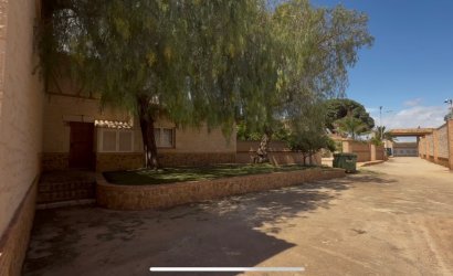 Herverkoop - Villa -
Cartagena - Costa Blanca