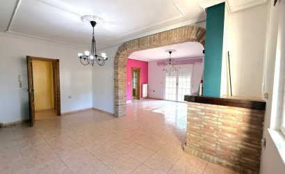 Resale - Villa -
Pilar de la Horadada - Costa Blanca