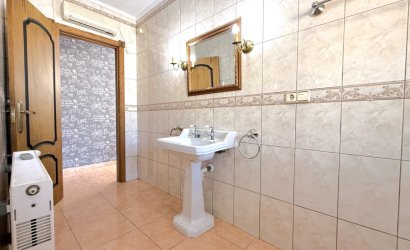 Resale - Villa -
Pilar de la Horadada - Costa Blanca