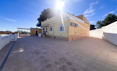 Herverkoop - Country House -
Alicante - Moralet - Cañada del Fenollar