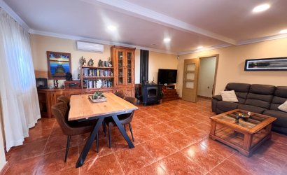 Herverkoop - Country House -
Alicante - Moralet - Cañada del Fenollar