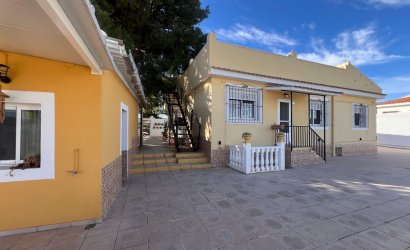 Herverkoop - Country House -
Alicante - Moralet - Cañada del Fenollar