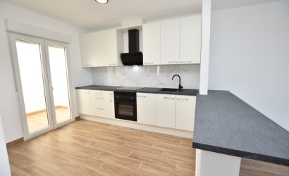 Herverkoop - Herenhuis -
Ciudad Quesada