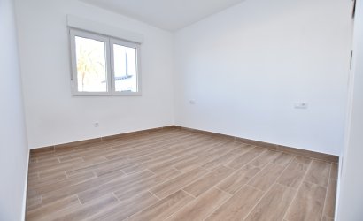 Herverkoop - Herenhuis -
Ciudad Quesada