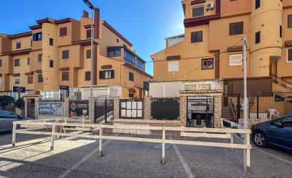 Herverkoop - Reclame -
Torrevieja - Nueva Torrevieja