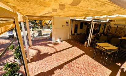 Herverkoop - Reclame -
Torrevieja - Nueva Torrevieja