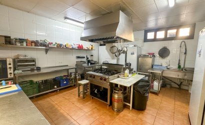 Herverkoop - Reclame -
Torrevieja - Nueva Torrevieja