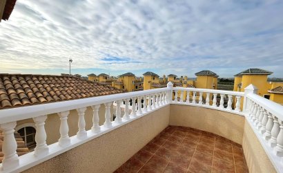 Herverkoop - Herenhuis -
Ciudad Quesada - Lo Marabú