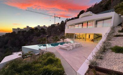 Revente - Villa -
Altea