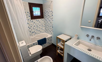 Herverkoop - Villa -
Santa Pola - El Poble Llevanti