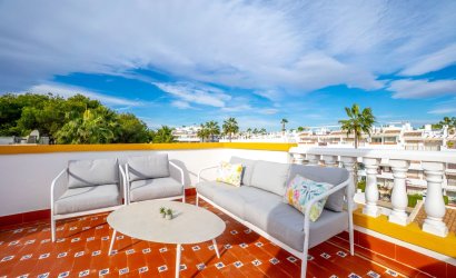 Herverkoop - Villa -
Orihuela Costa - Villamartín