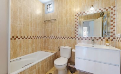 Herverkoop - Villa -
Orihuela Costa - Villamartín