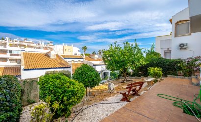 Herverkoop - Villa -
Orihuela Costa - Villamartín