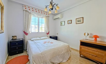 Resale - Villa -
Orihuela Costa - Las Filipinas