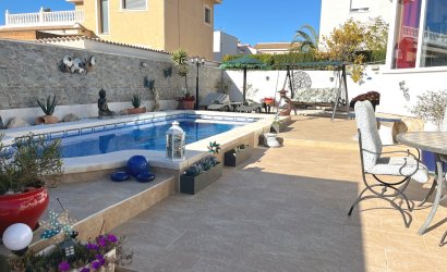 Herverkoop - Villa -
Ciudad Quesada