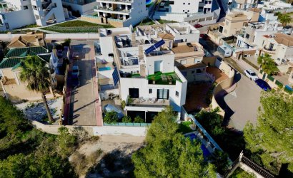 Herverkoop - Villa -
Orihuela Costa - Villamartín