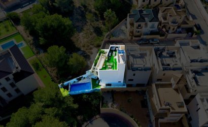 Herverkoop - Villa -
Orihuela Costa - Villamartín