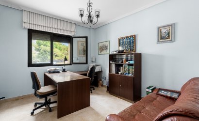 Resale - Villa -
Alicante - Rebolledo