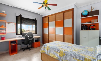 Resale - Villa -
Alicante - Rebolledo