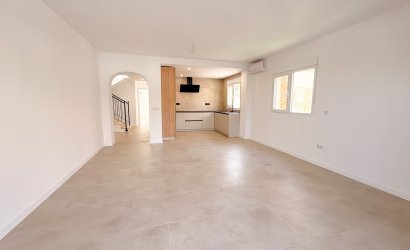 Resale - Villa -
El Campello - Pueblo Acantilado - Venta Lanuza