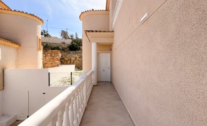 Resale - Villa -
El Campello - Pueblo Acantilado - Venta Lanuza