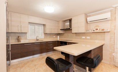 Reventa - Villa -
Torrevieja - Los Balcones