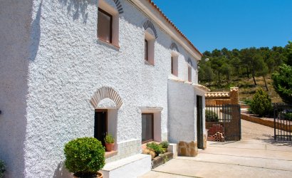 Reventa - Villa -
Onil