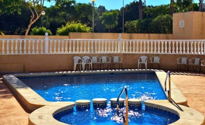 Reventa - Adosado -
Guardamar del Segura - Los Balcones