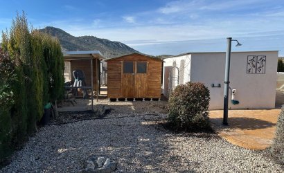 Revente - Villa -
Villena