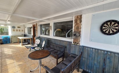 Revente - Villa -
Villena