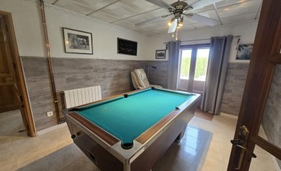 Revente - Villa -
Villena