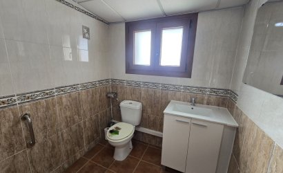 Revente - Villa -
Villena