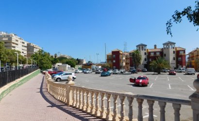 Resale - Apartment -
Torrevieja