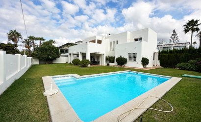 Reventa - Villa -
Marbella - Las Chapas