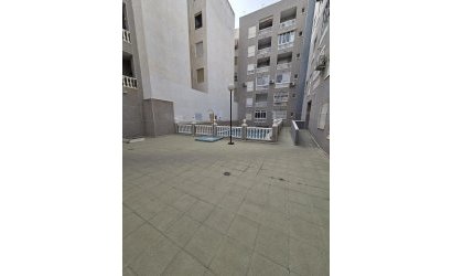 Revente - Attique -
Torrevieja - Costa Blanca