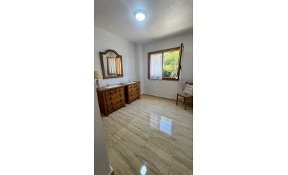 Herverkoop - Town House -
Orihuela Costa - Costa Blanca