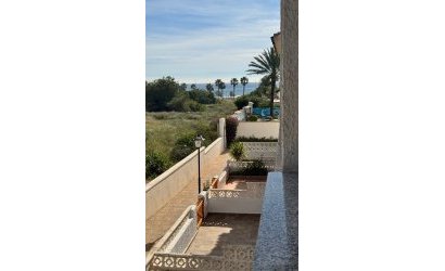 Herverkoop - Town House -
Orihuela Costa - Costa Blanca